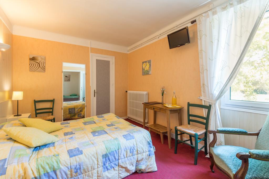 Hotel Du Val D'Aure Cadéac Exteriör bild