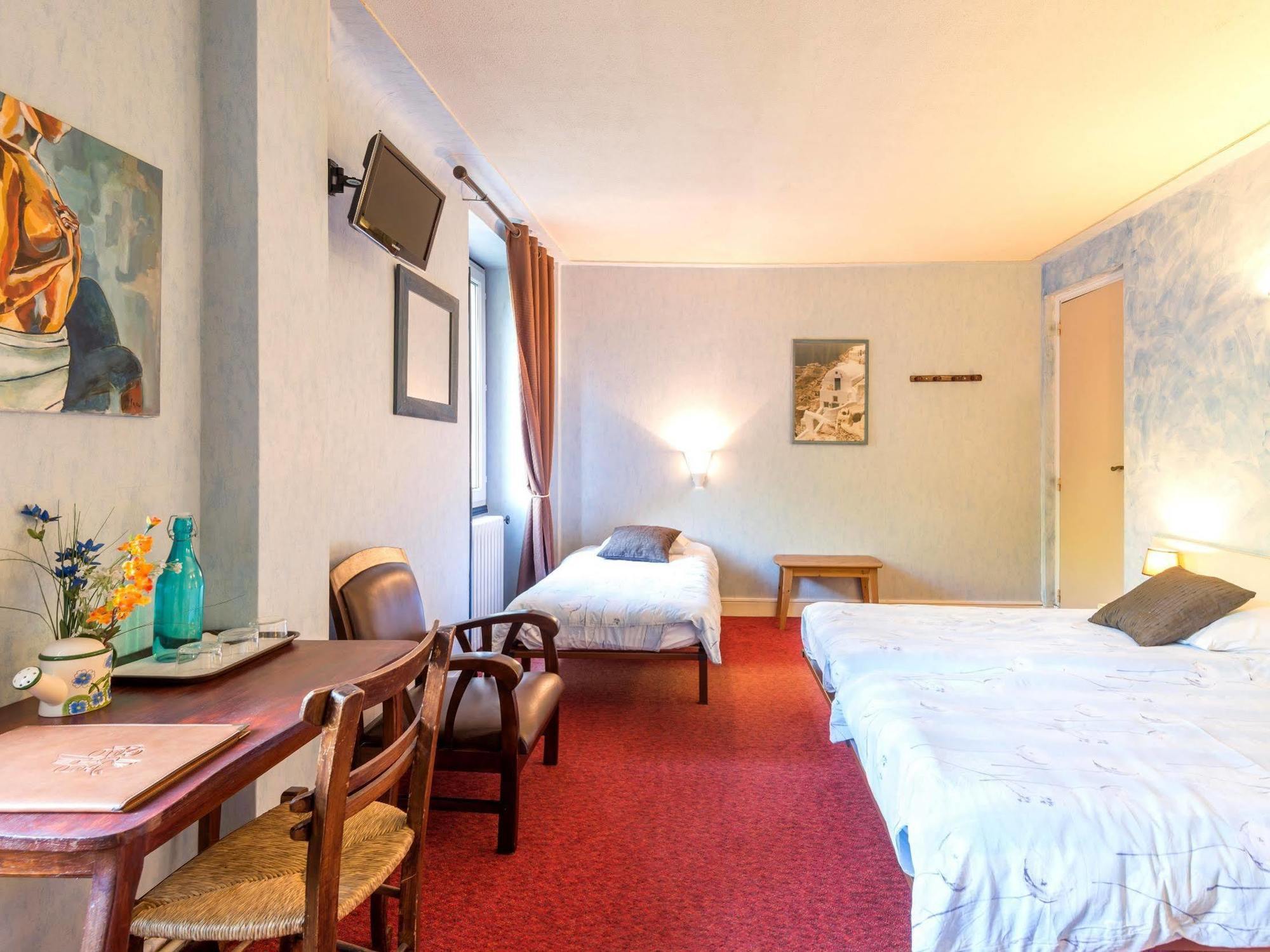 Hotel Du Val D'Aure Cadéac Exteriör bild