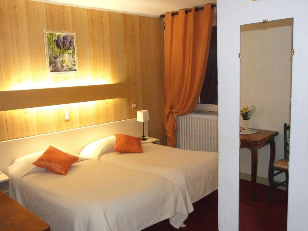 Hotel Du Val D'Aure Cadéac Rum bild